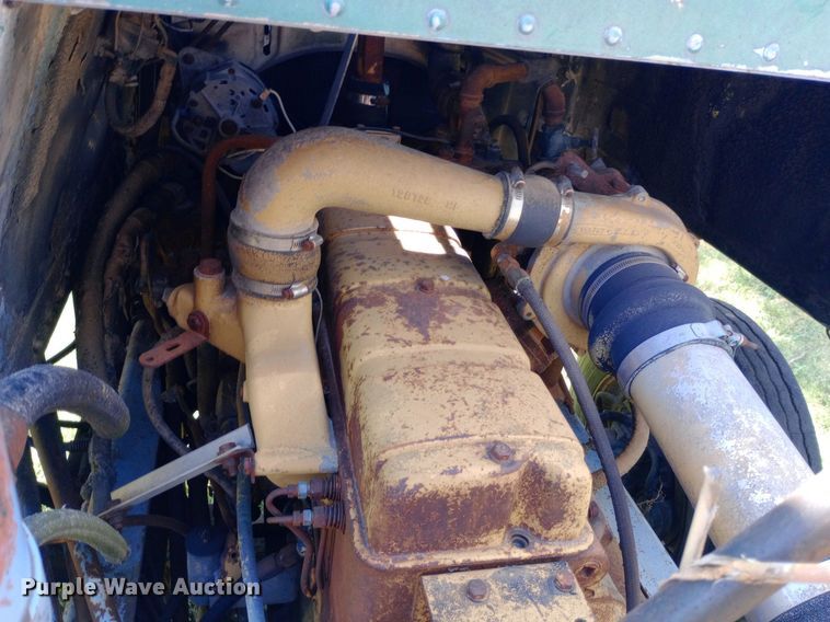 image for item DH1348 1969 Freightliner  HD-8264 roll-off container truck