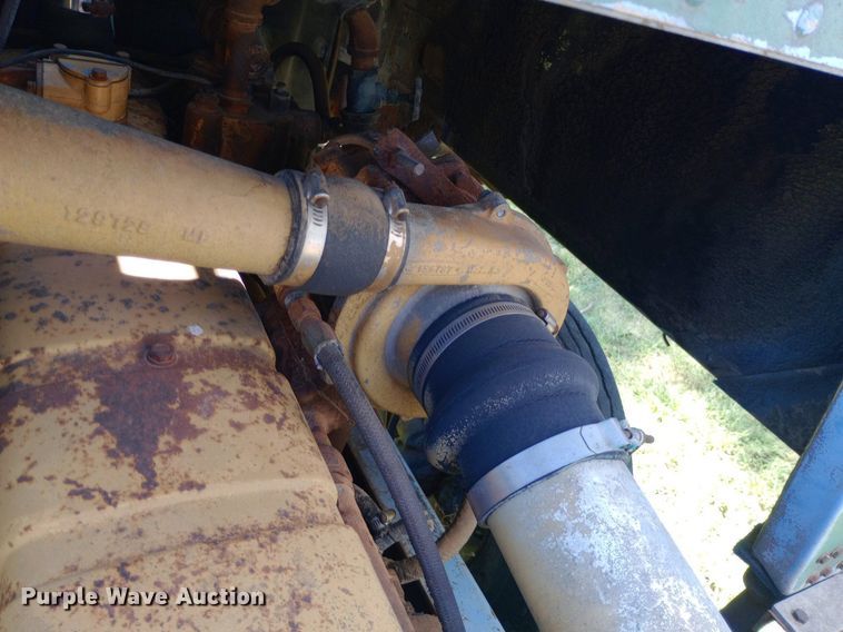 image for item DH1348 1969 Freightliner  HD-8264 roll-off container truck