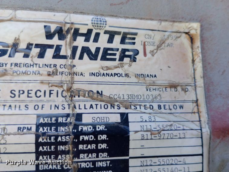 image for item DH1348 1969 Freightliner  HD-8264 roll-off container truck