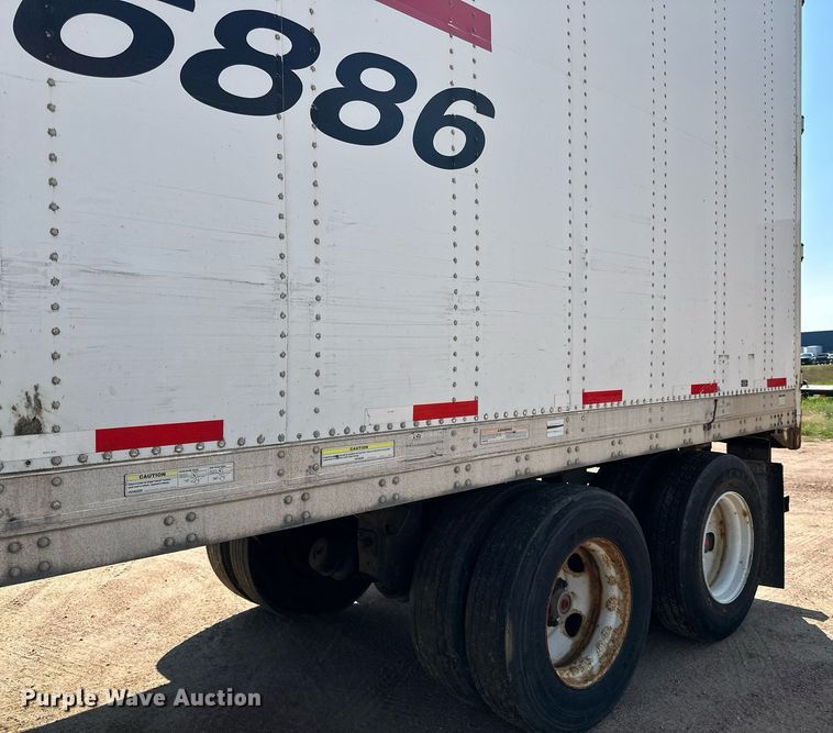 image for item DN0765 2013 Stoughton  AVW-535T-S-C-AR dry van trailer