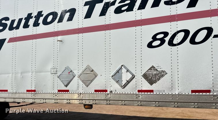 image for item DN0765 2013 Stoughton  AVW-535T-S-C-AR dry van trailer