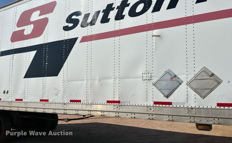 image for item DN0765 2013 Stoughton  AVW-535T-S-C-AR dry van trailer