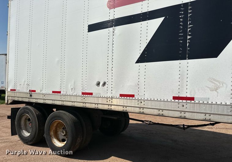 image for item DN0765 2013 Stoughton  AVW-535T-S-C-AR dry van trailer