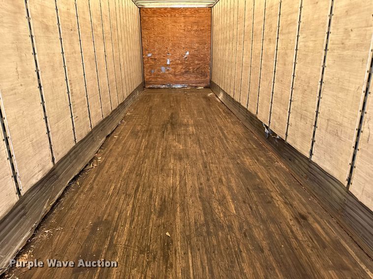 image for item DN0765 2013 Stoughton  AVW-535T-S-C-AR dry van trailer