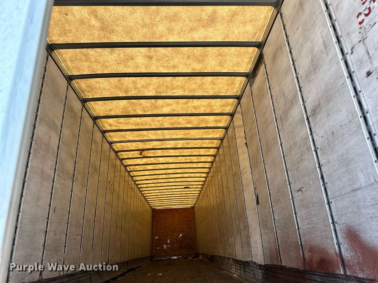 image for item DN0765 2013 Stoughton  AVW-535T-S-C-AR dry van trailer