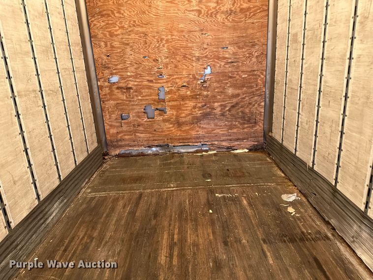 image for item DN0765 2013 Stoughton  AVW-535T-S-C-AR dry van trailer