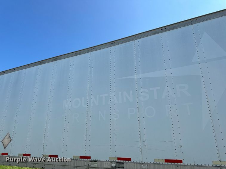 image for item DN0766 2001 Stoughton  AVW-535T-S-C-AR dry van trailer