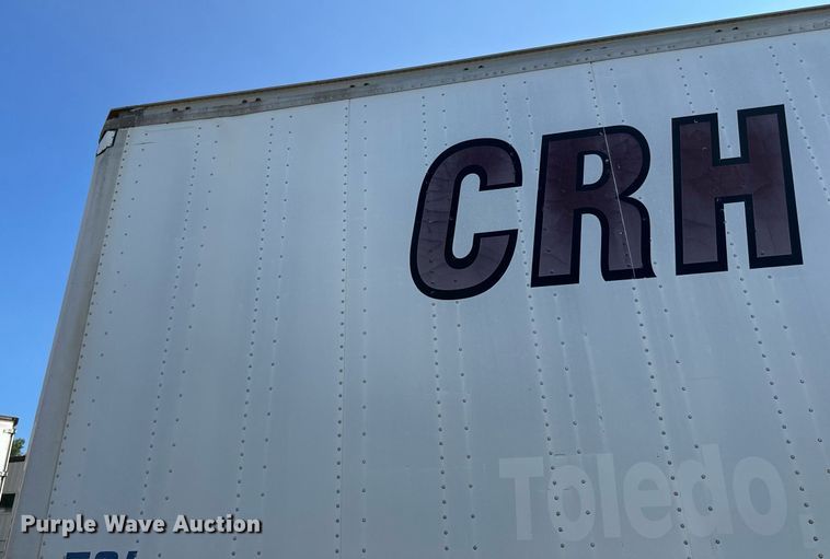 image for item DN0766 2001 Stoughton  AVW-535T-S-C-AR dry van trailer