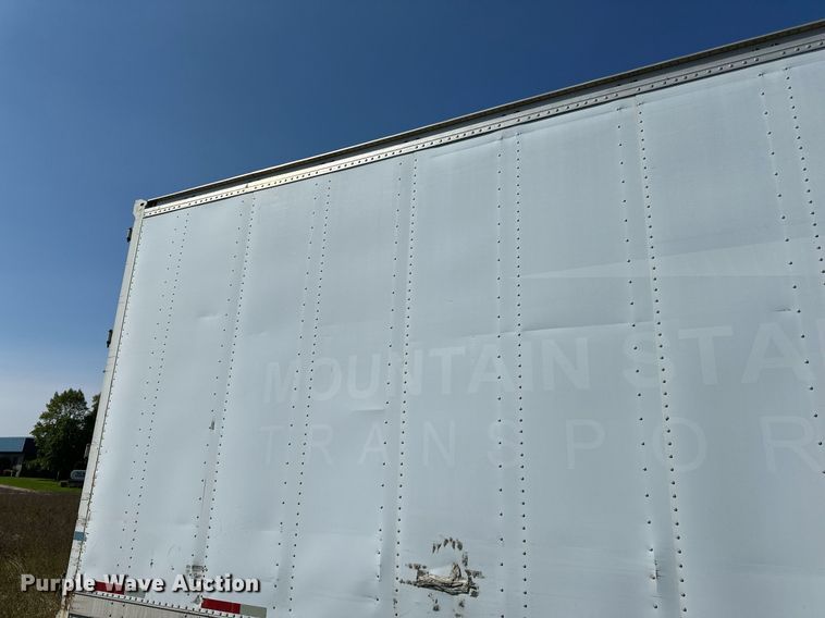 image for item DN0766 2001 Stoughton  AVW-535T-S-C-AR dry van trailer