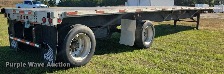 image for item DN3503 2006 Utility FS2CHA flatbed trailer