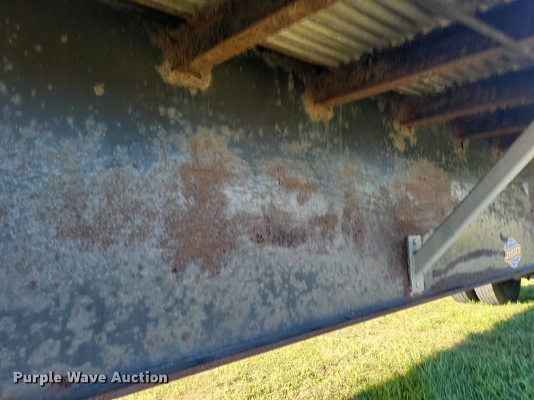 image for item DN3503 2006 Utility FS2CHA flatbed trailer