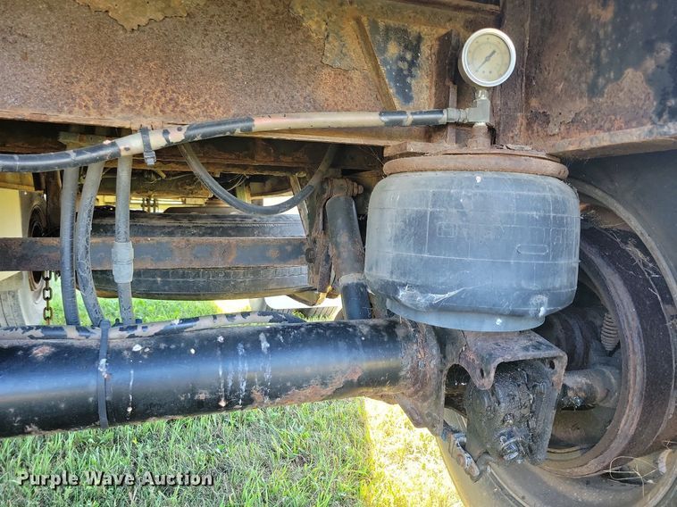 image for item DN3503 2006 Utility FS2CHA flatbed trailer