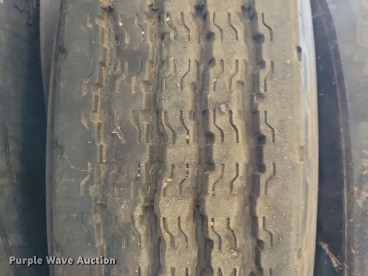 image for item DN3508 (11) 285/75R24.5 tires and wheels