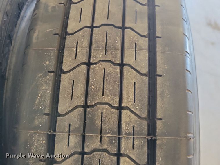 image for item DN3508 (11) 285/75R24.5 tires and wheels