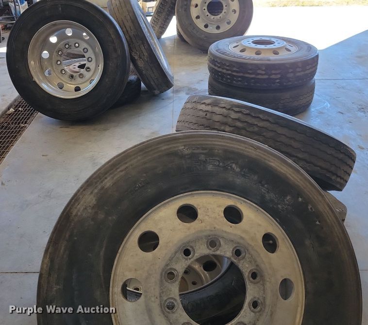 image for item DN3510 (12) tires and wheels