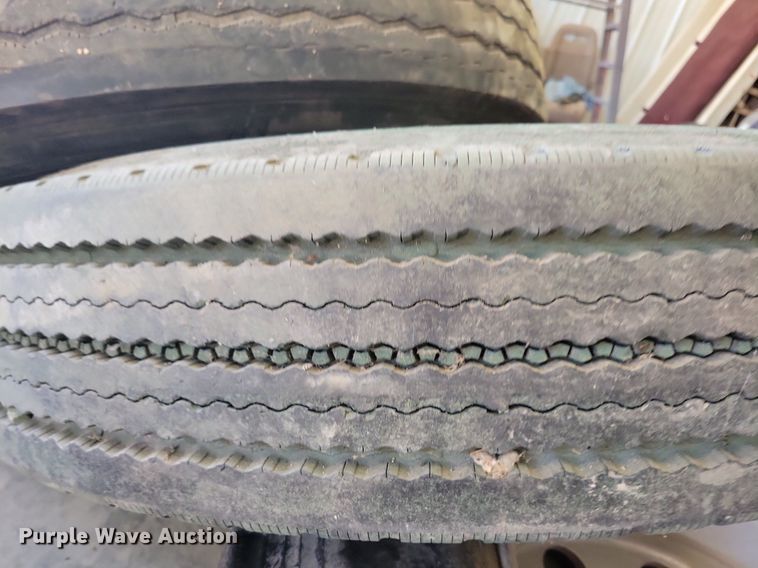 image for item DN3510 (12) tires and wheels