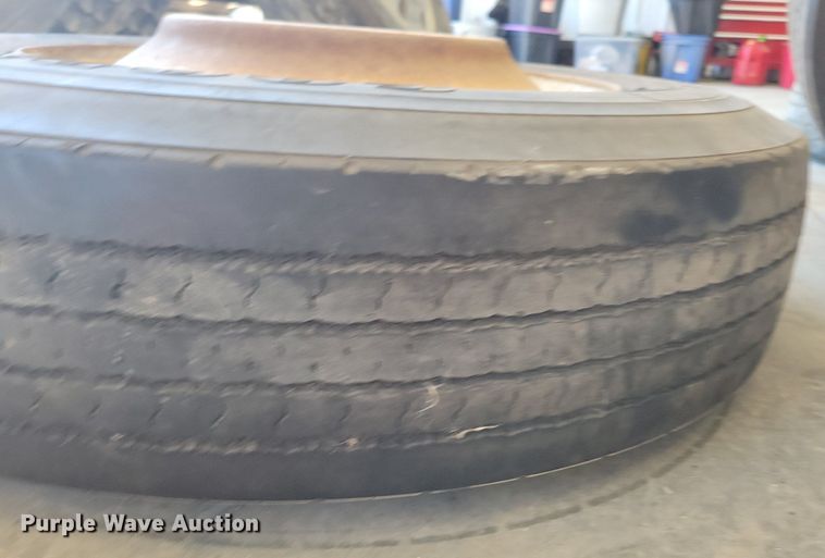 image for item DN3510 (12) tires and wheels