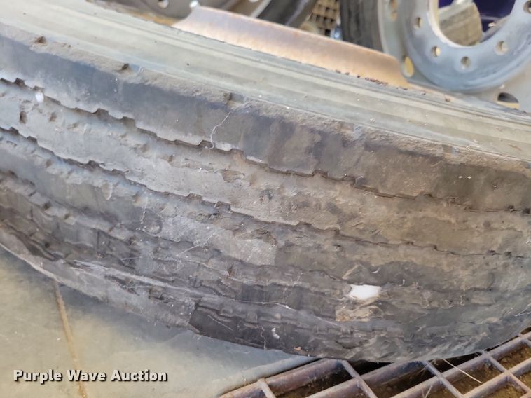 image for item DN3510 (12) tires and wheels