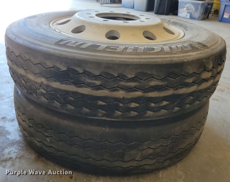image for item DN3510 (12) tires and wheels