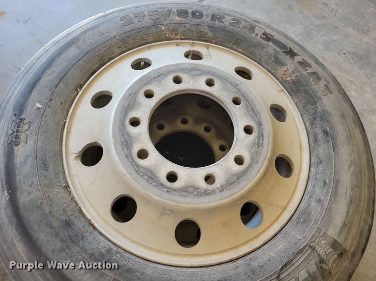 image for item DN3510 (12) tires and wheels