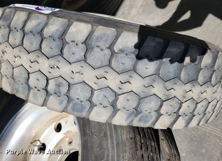 image for item DN3510 (12) tires and wheels