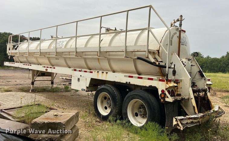 image for item DO2493 2015 Jack County Tank vacuum trailer
