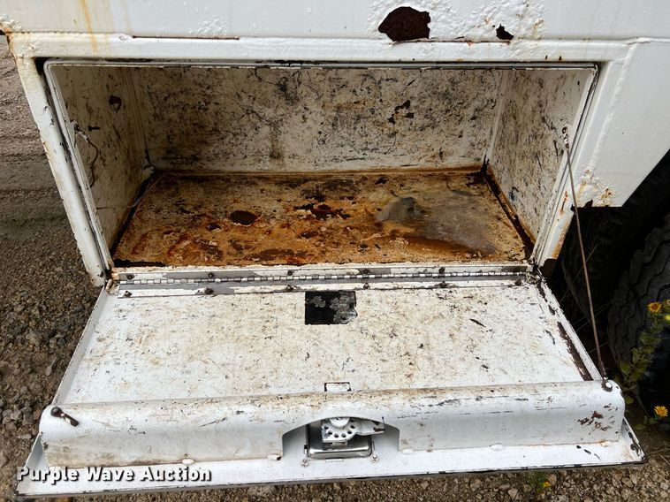 image for item DO2493 2015 Jack County Tank vacuum trailer