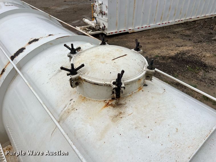 image for item DO2493 2015 Jack County Tank vacuum trailer