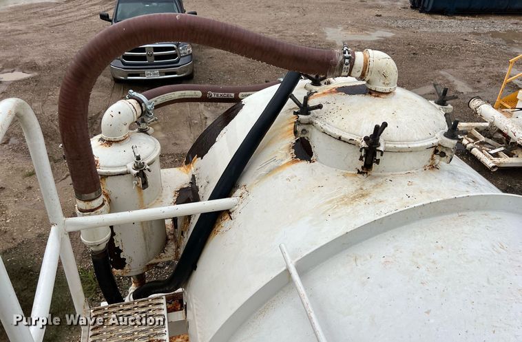 image for item DO2493 2015 Jack County Tank vacuum trailer