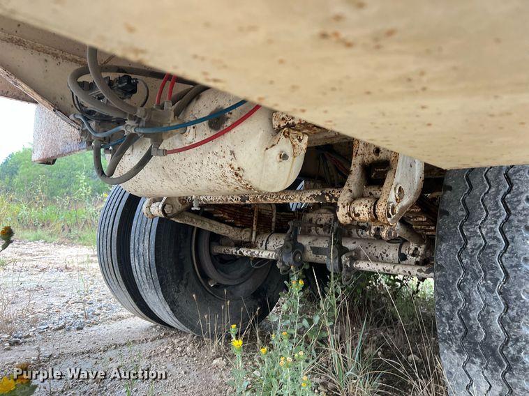 image for item DO2493 2015 Jack County Tank vacuum trailer