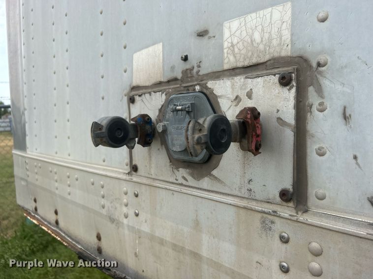 image for item DO7458 2000 Trailmobile Trailer Corp. dry van trailer