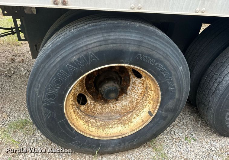 image for item DO7458 2000 Trailmobile Trailer Corp. dry van trailer