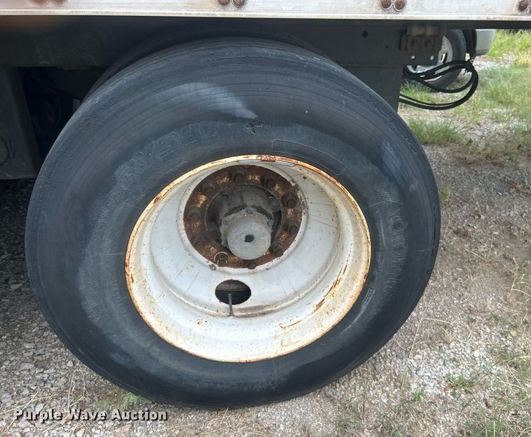 image for item DO7458 2000 Trailmobile Trailer Corp. dry van trailer