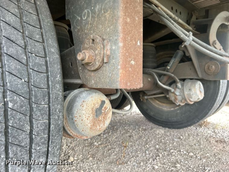 image for item DO7458 2000 Trailmobile Trailer Corp. dry van trailer