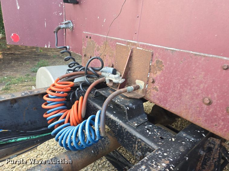 image for item DQ4579 1987 International F9370 semi truck