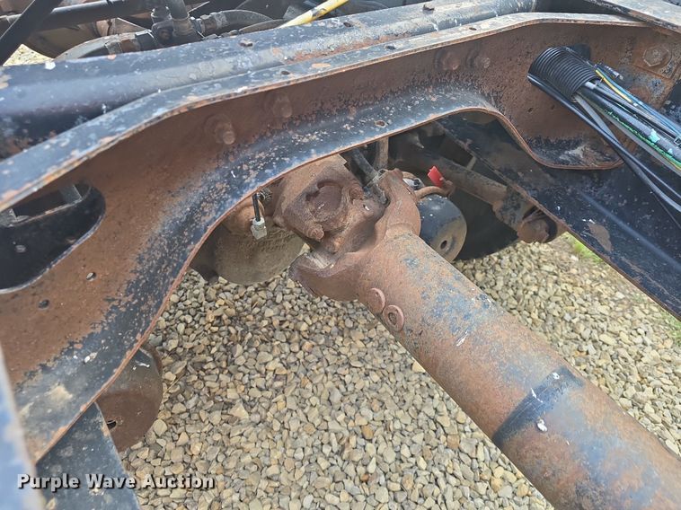 image for item DQ4579 1987 International F9370 semi truck