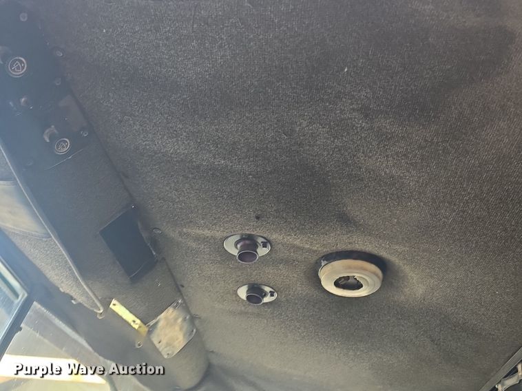 image for item DQ4579 1987 International F9370 semi truck