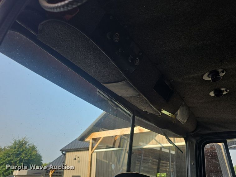 image for item DQ4579 1987 International F9370 semi truck