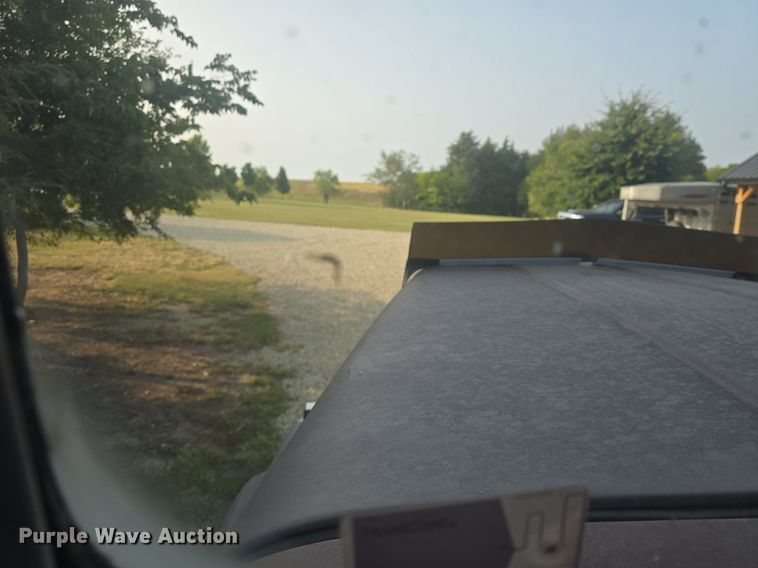 image for item DQ4579 1987 International F9370 semi truck