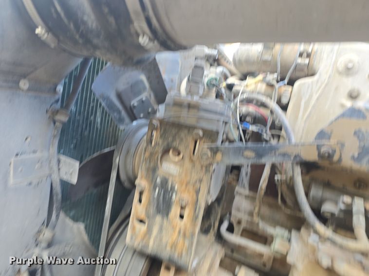 image for item DQ4579 1987 International F9370 semi truck