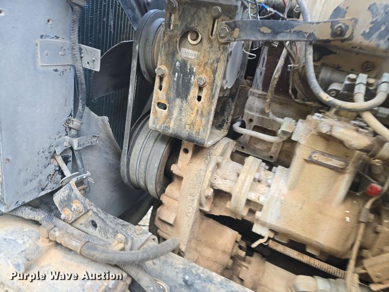 image for item DQ4579 1987 International F9370 semi truck