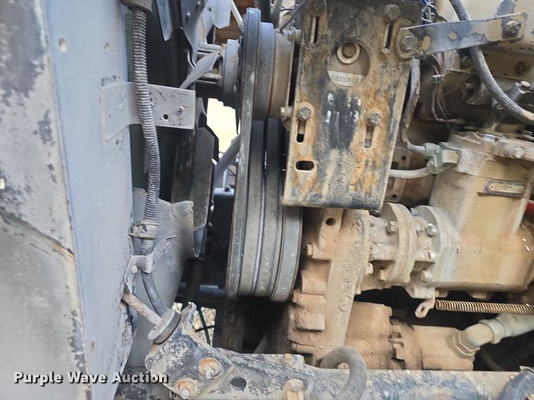 image for item DQ4579 1987 International F9370 semi truck