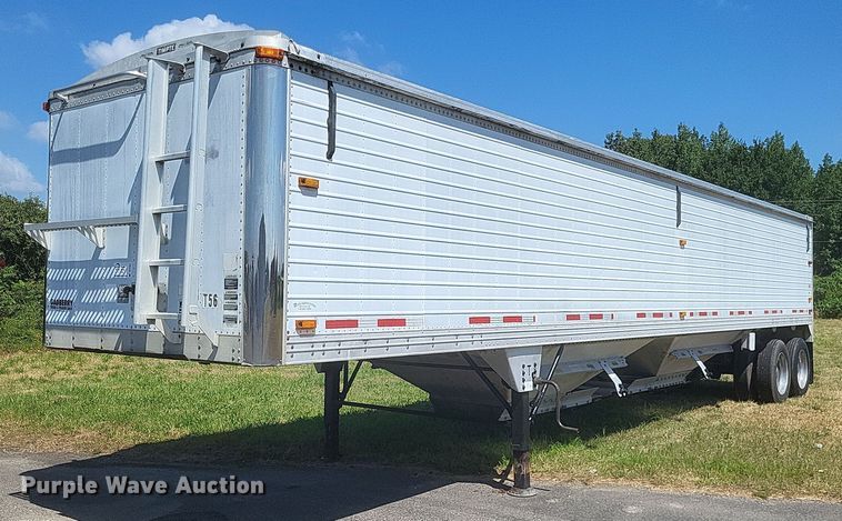 image for item DR4964 2004 Timpte  grain trailer