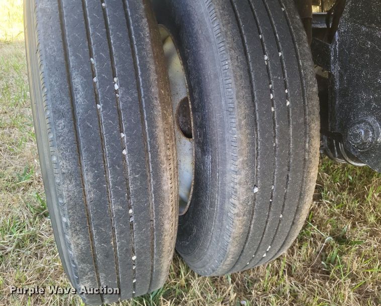 image for item DR4964 2004 Timpte  grain trailer