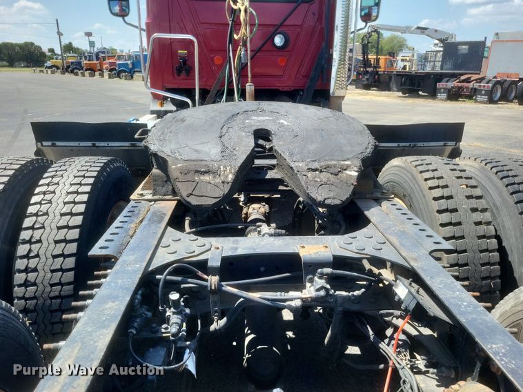 image for item DR4965 2015 Mack  CXU semi truck