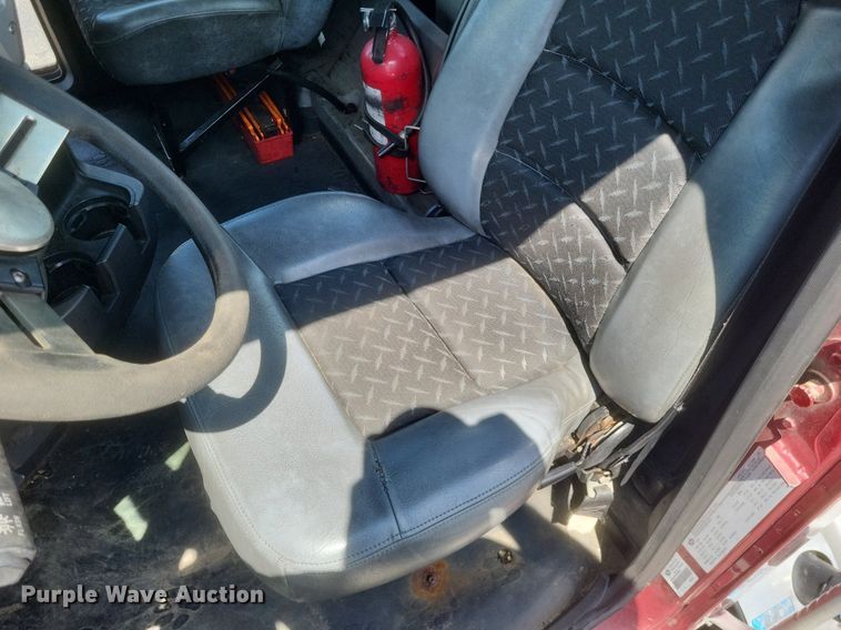 image for item DR4965 2015 Mack  CXU semi truck