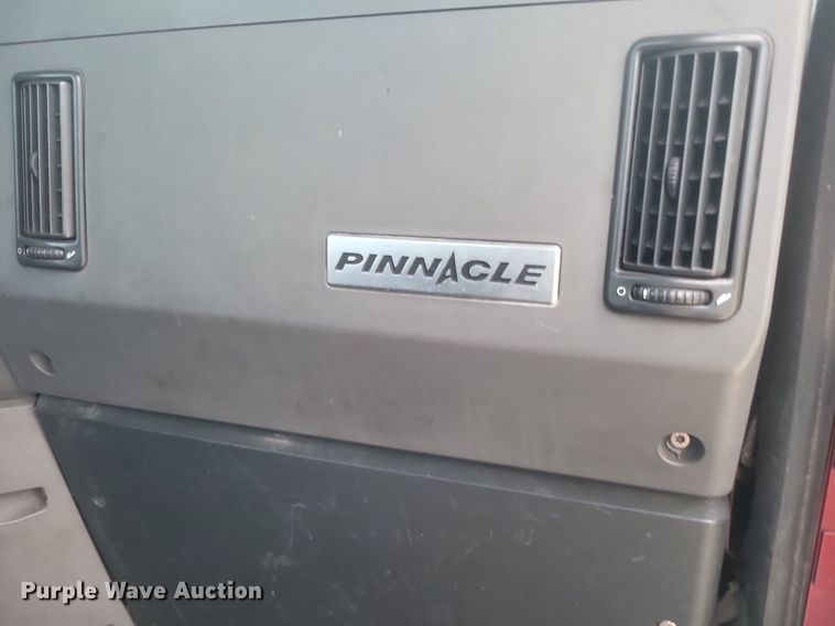 image for item DR4965 2015 Mack  CXU semi truck