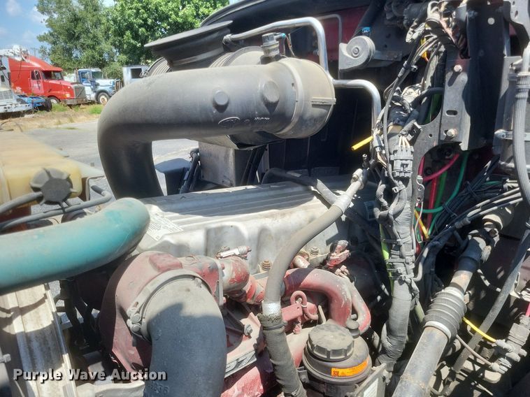 image for item DR4965 2015 Mack  CXU semi truck