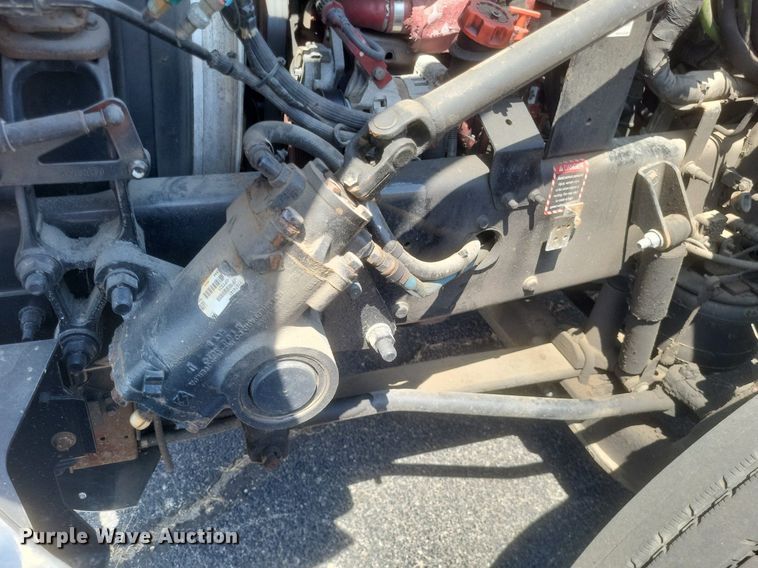 image for item DR4965 2015 Mack  CXU semi truck