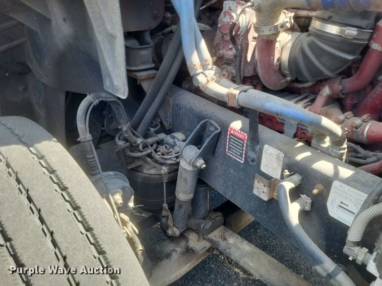 image for item DR4965 2015 Mack  CXU semi truck